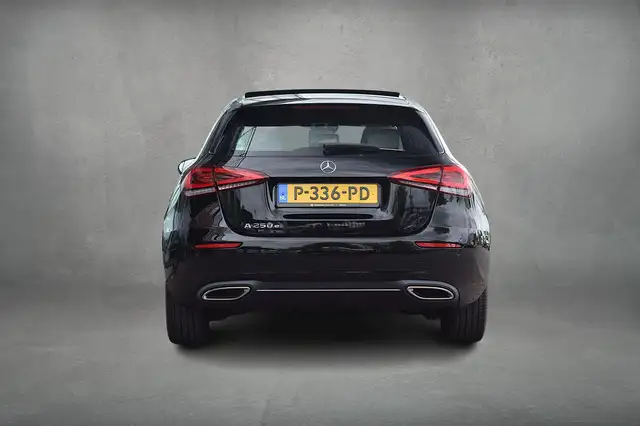 Mercedes-Benz A-Class view 9