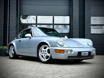 * Like new * 27,300km! *