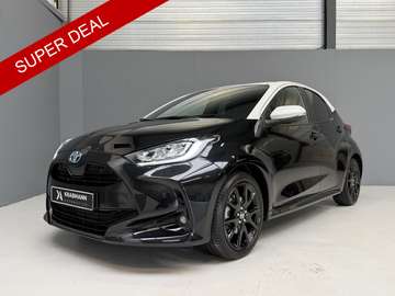 1.5 Hybrid Executive Bi-Tone|HUD|Blindspot|Camera|