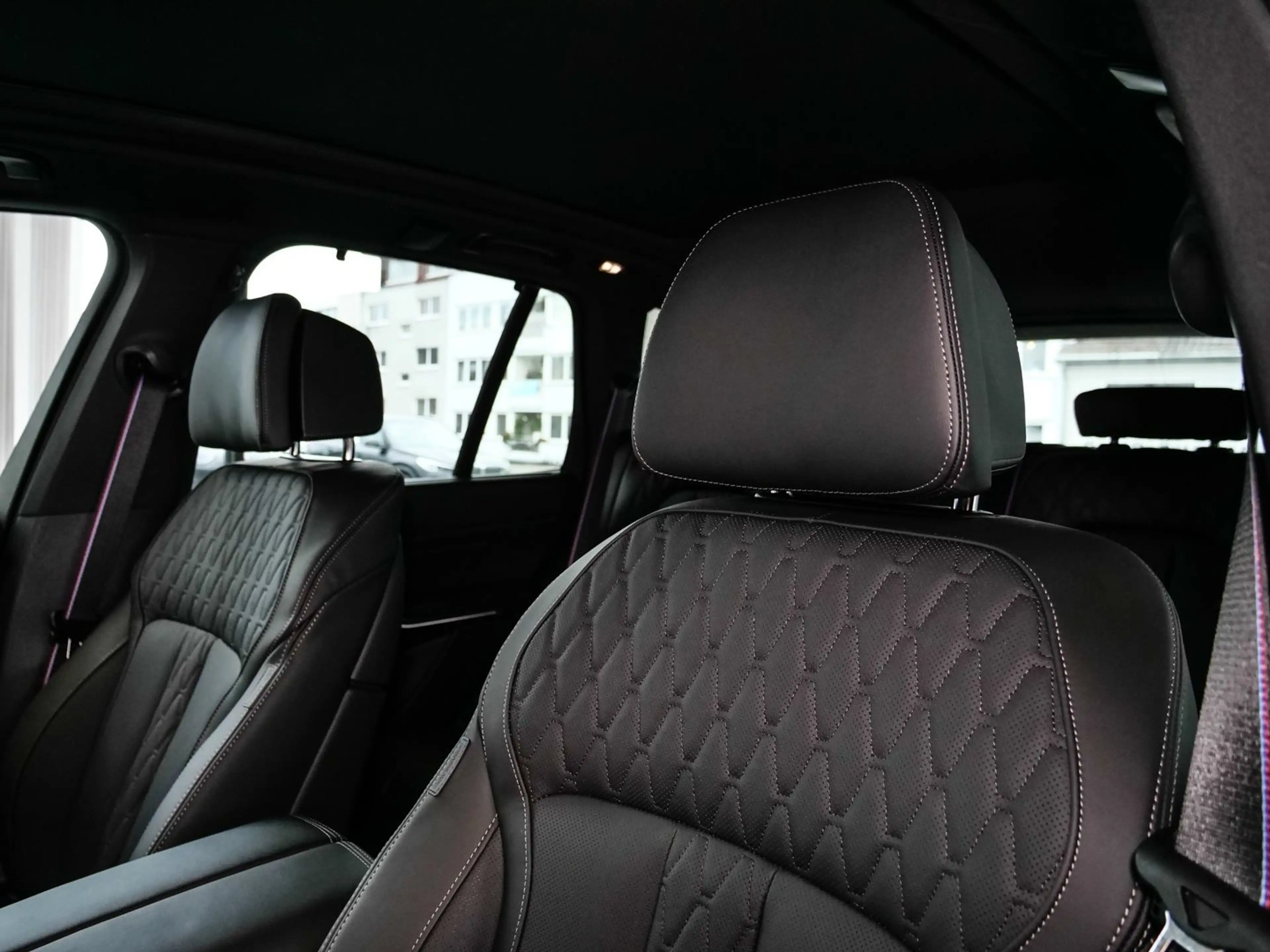 BMW X5 xDrive30d M Sport Pro PANO CARBON Soft-close — photo 10