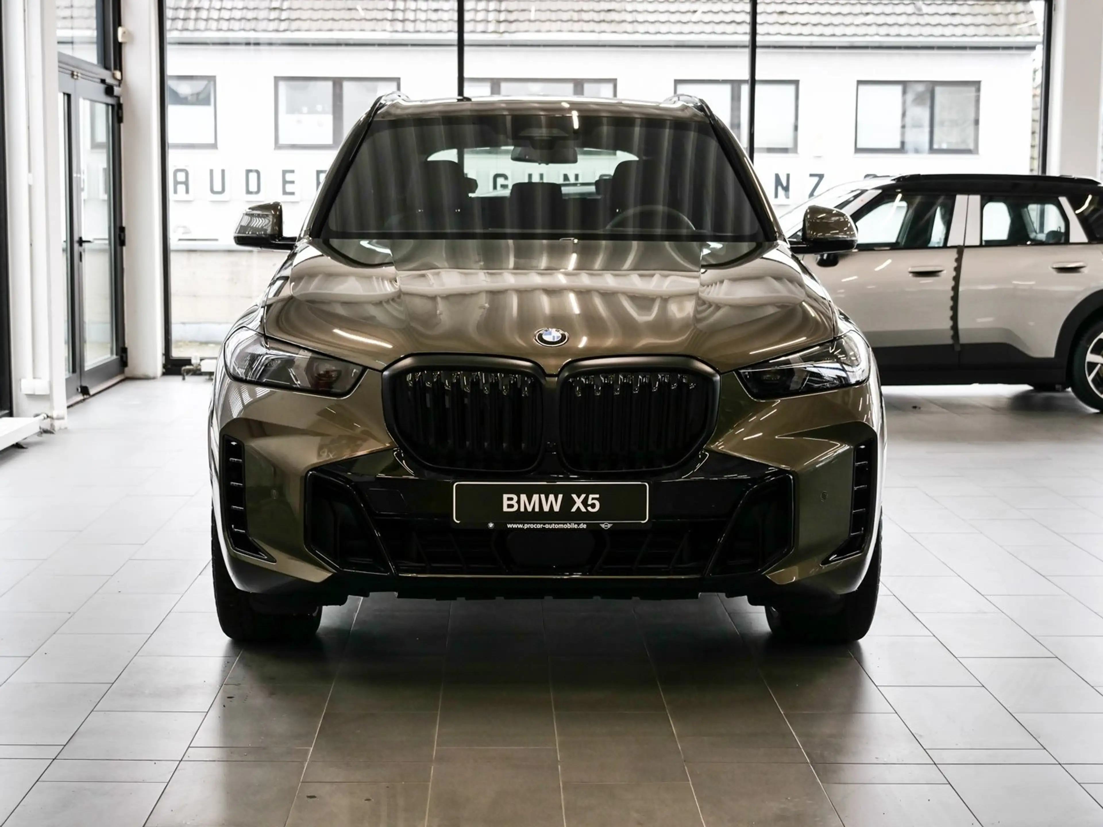 BMW X5 xDrive30d M Sport Pro PANO CARBON Soft-close — photo 3