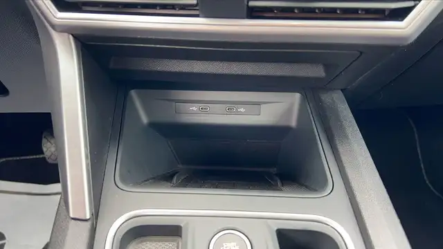 Seat Leon view 13