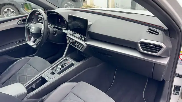 Seat Leon view 10