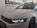 Volkswagen Passat Variant Business PANO*RFK*AHK*TOTW*LR-HZG*MATRIX*ISOFIX* Weiß - thumbnail 2