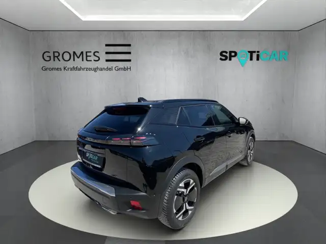 Peugeot 2008 view 3