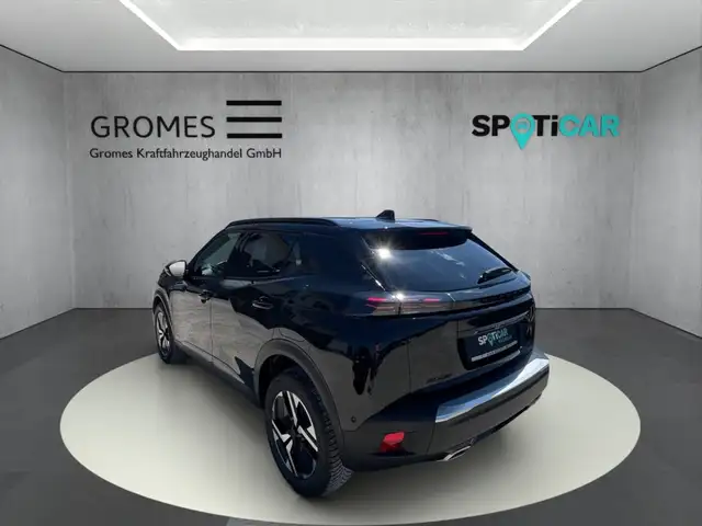 Peugeot 2008 view 5
