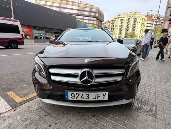 Mercedes-Benz GLA 2015, foto 3