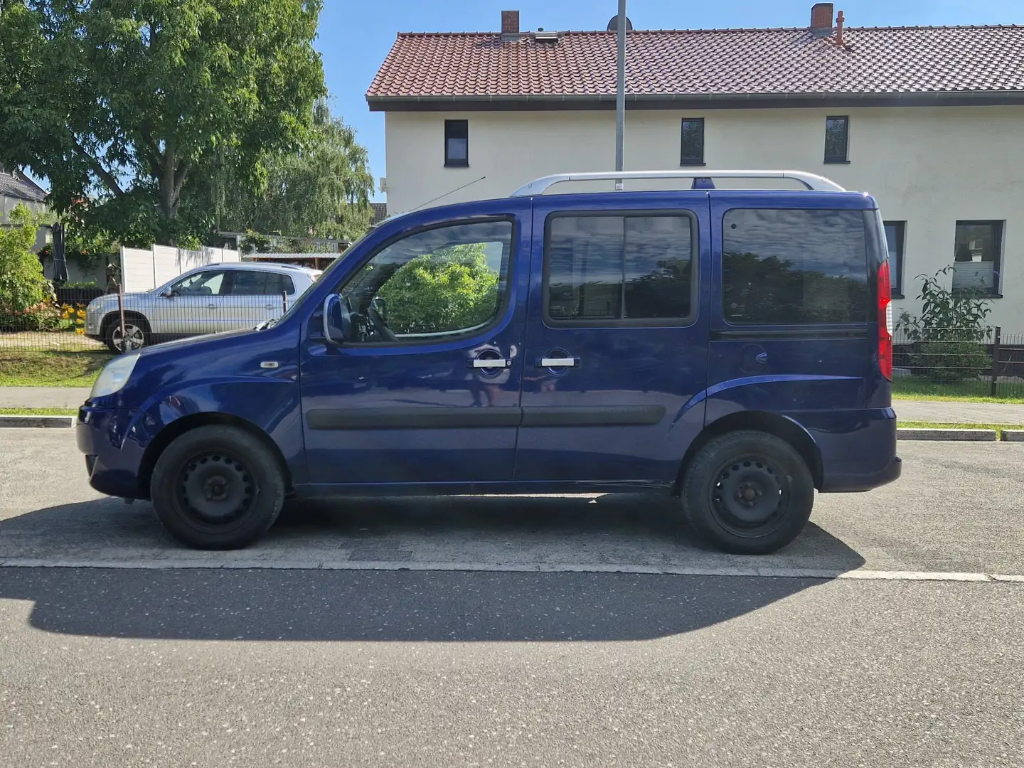Fiat Doblo Malibu 1.4 8V | 2. Hand, Tüv bis April 26 Blue - 1