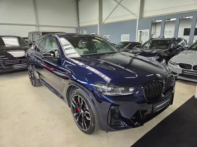 BMW X4 M view 8