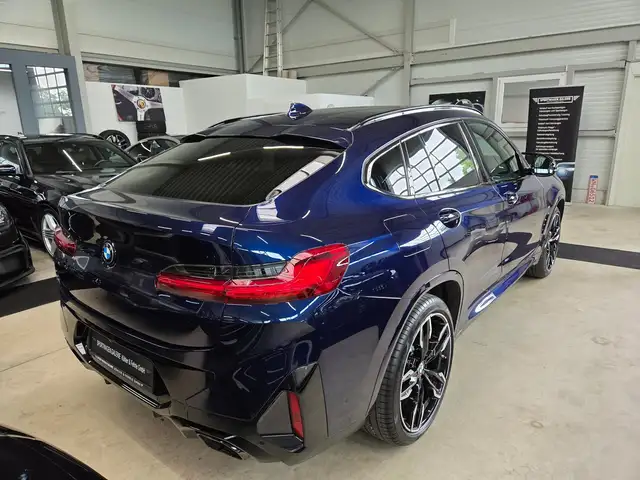 BMW X4 M view 11