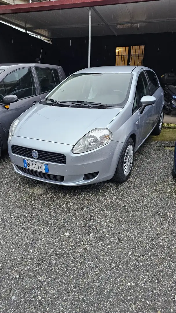 Fiat Grande Punto 5p 1.3 mjt 16v Emotion 90cv 6m - 1