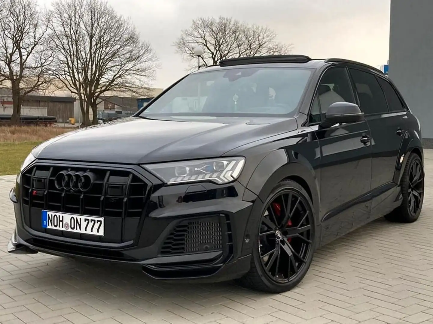 Audi SQ7 4.0 TDI quattro Černá - 1