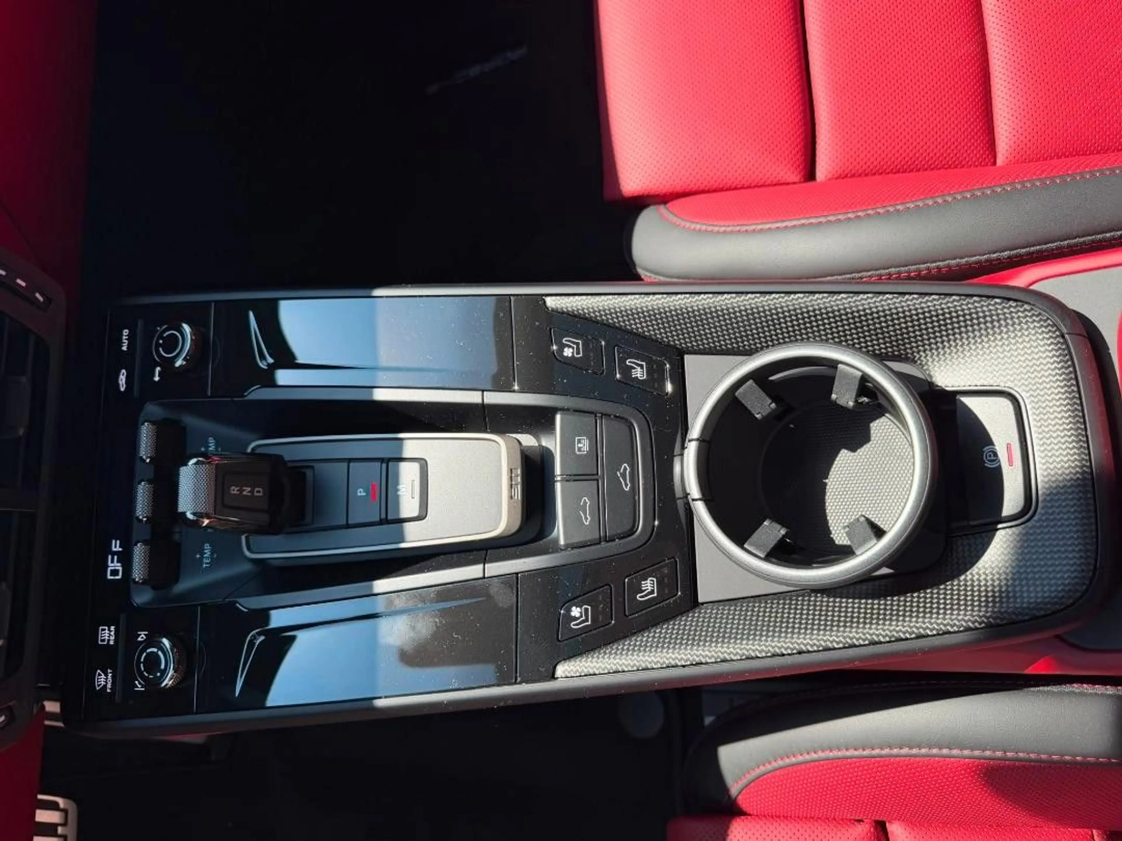 Porsche 992 Turbo S Lift Burmester Carbon PDCC PASM PCCB — photo 12