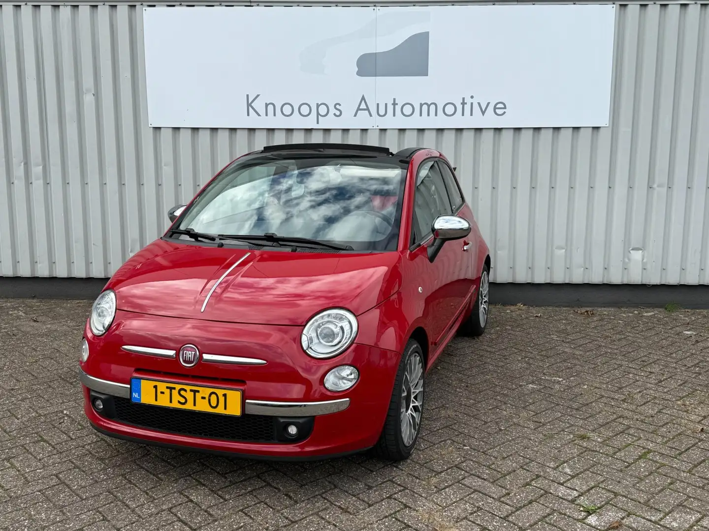 Fiat 500C 0.9 TwinAir Lounge, Airco, Ledere bekleding Rood - 2