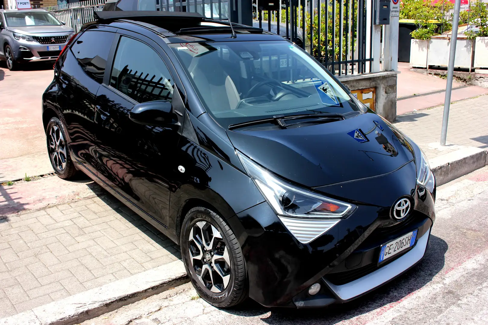 Toyota Aygo 5p 1.0 x-wave 72cv TETTO UNIPRO *PREZZO VERO* - 2