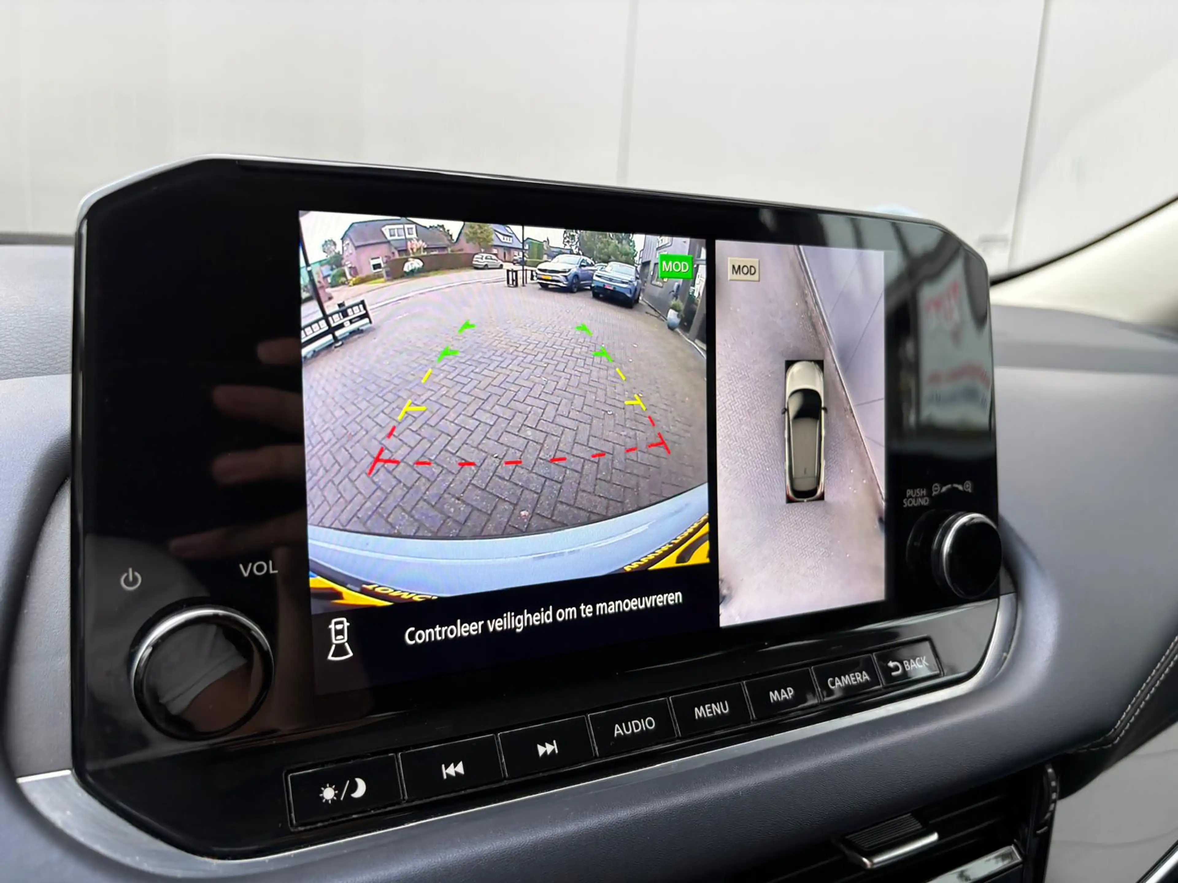 Nissan Qashqai 1.3 DIG-T 160PK Automaat N-Connecta Camera/Parkeer — photo 17