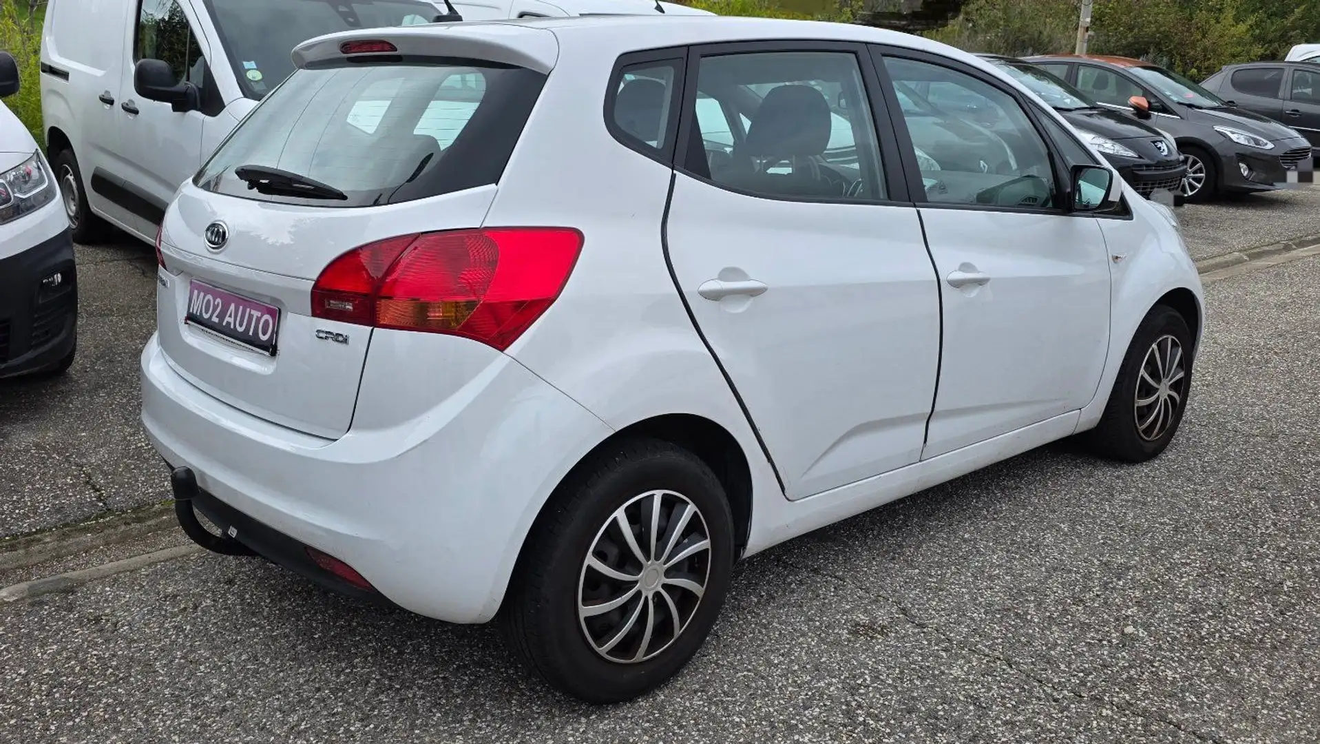 Kia Venga 85.000kms 1.4 CRDI 90CH 2011 CLIM PREMIERE MAIN Wit - 2