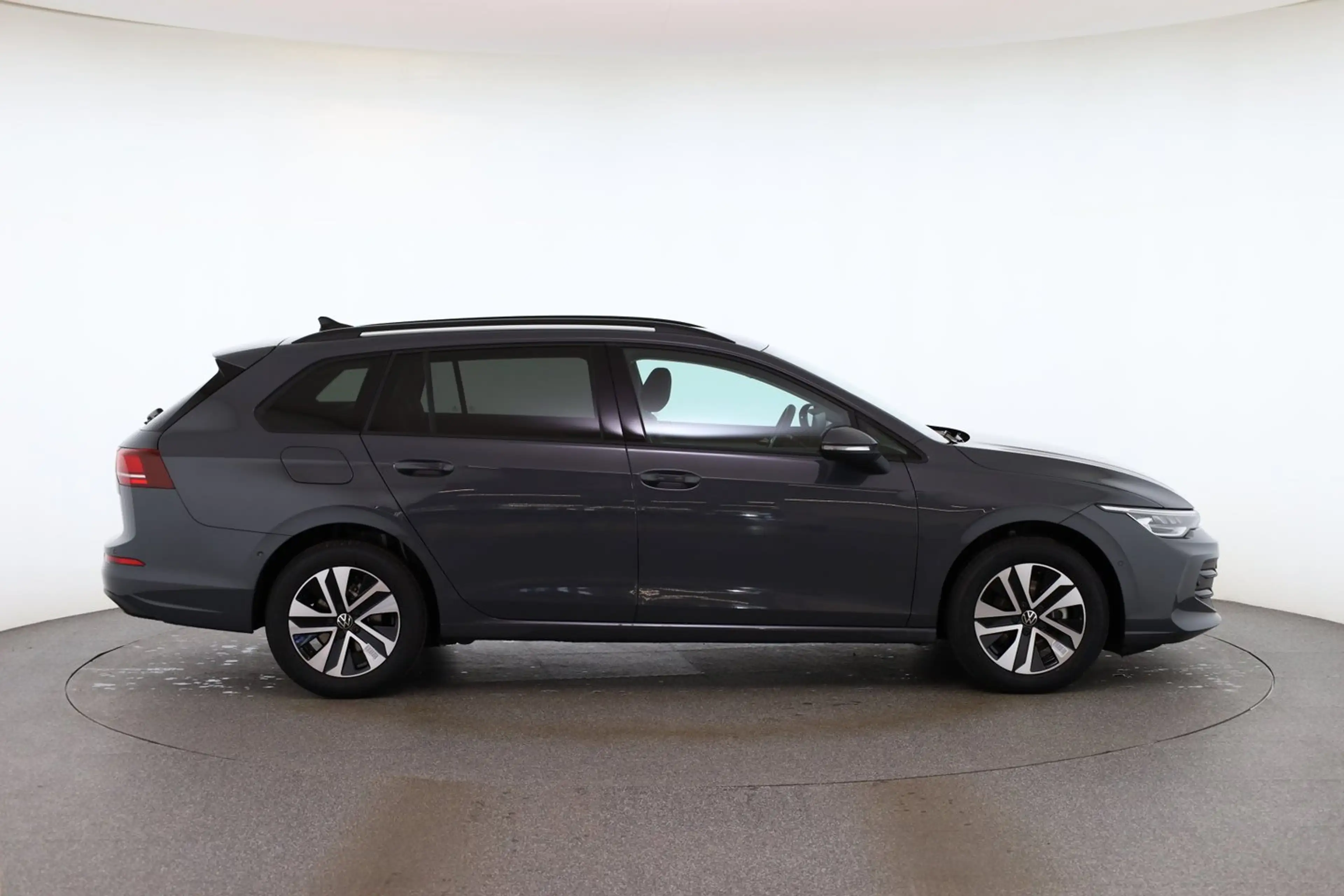 Volkswagen Golf Variant Business TSI — photo 4