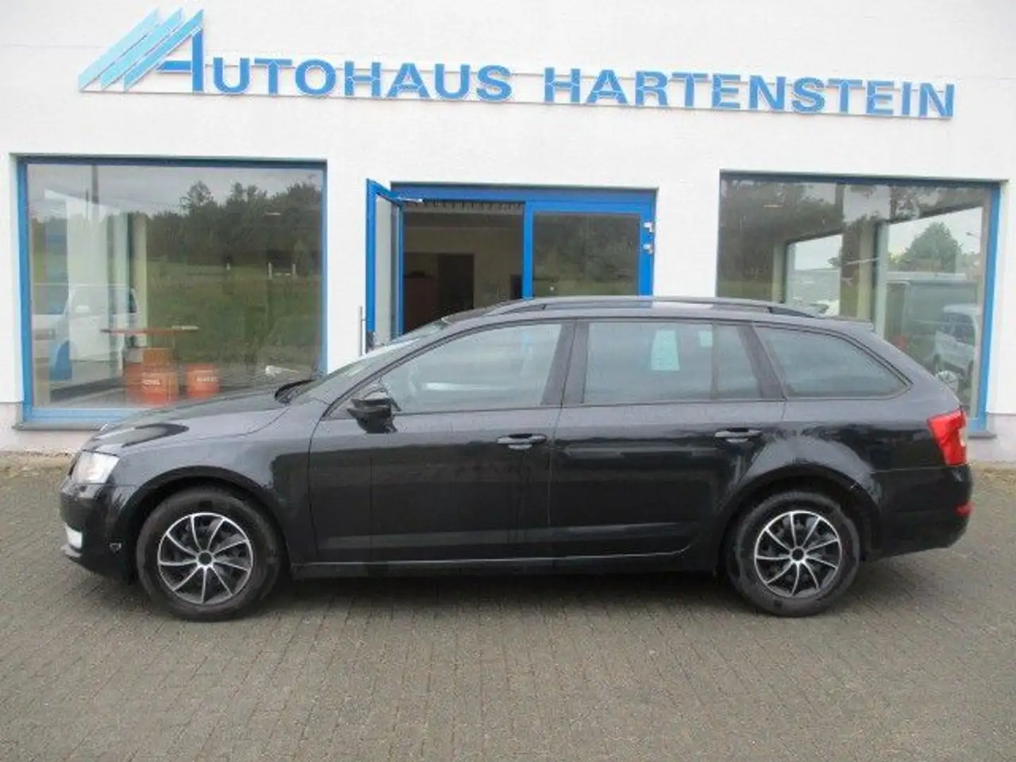 Skoda Octavia III Combi Ambition 1.6 TDI  Navi Schwarz - 2