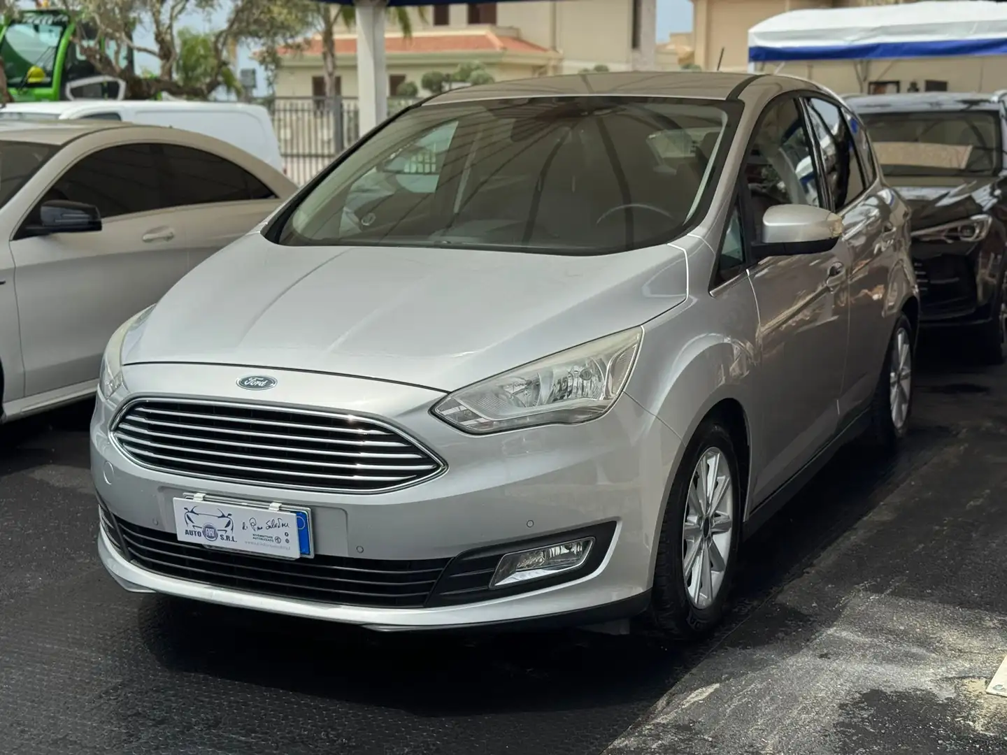 Ford C-Max 1.5 tdci Titanium X s&s 120cv Grijs - 2