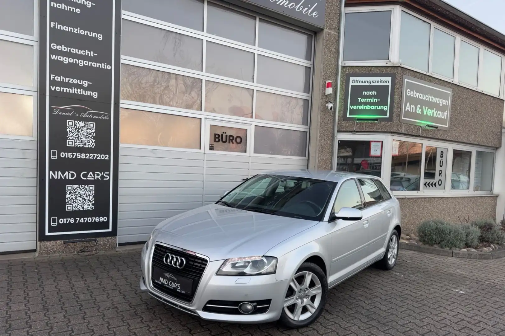 Audi A3 Sportback 1.4 TFSI Ambiente AUTOMATIK/BIXENON Silber - 1