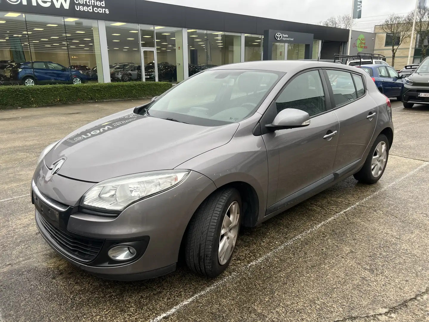 Renault Megane III dCi 110 Carminat Tom-Tom - MARCHAND Grijs - 2