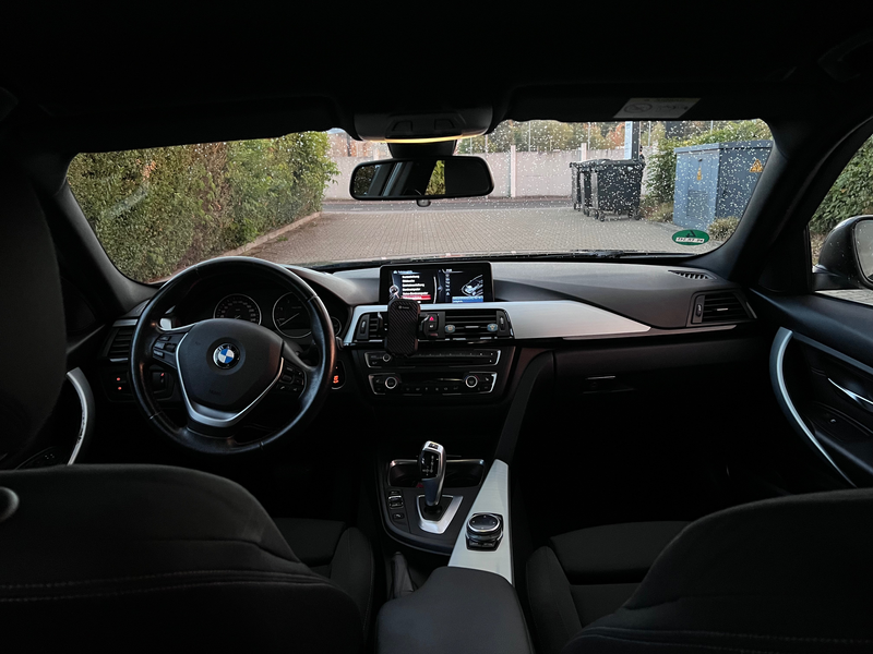BMW 318 318 d Automat voll Scheckheft — photo 10