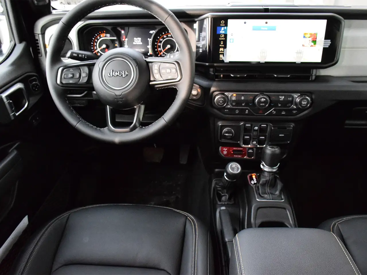 Jeep Wrangler снимка Jeep Wrangler
