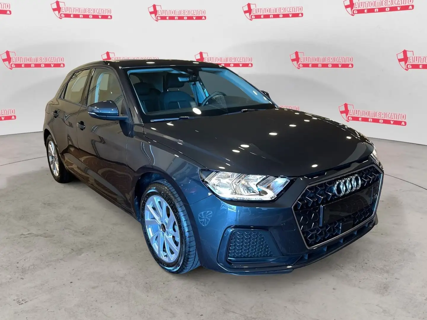 Audi A1 A1 SPB 25 TFSI Business Gris - 2