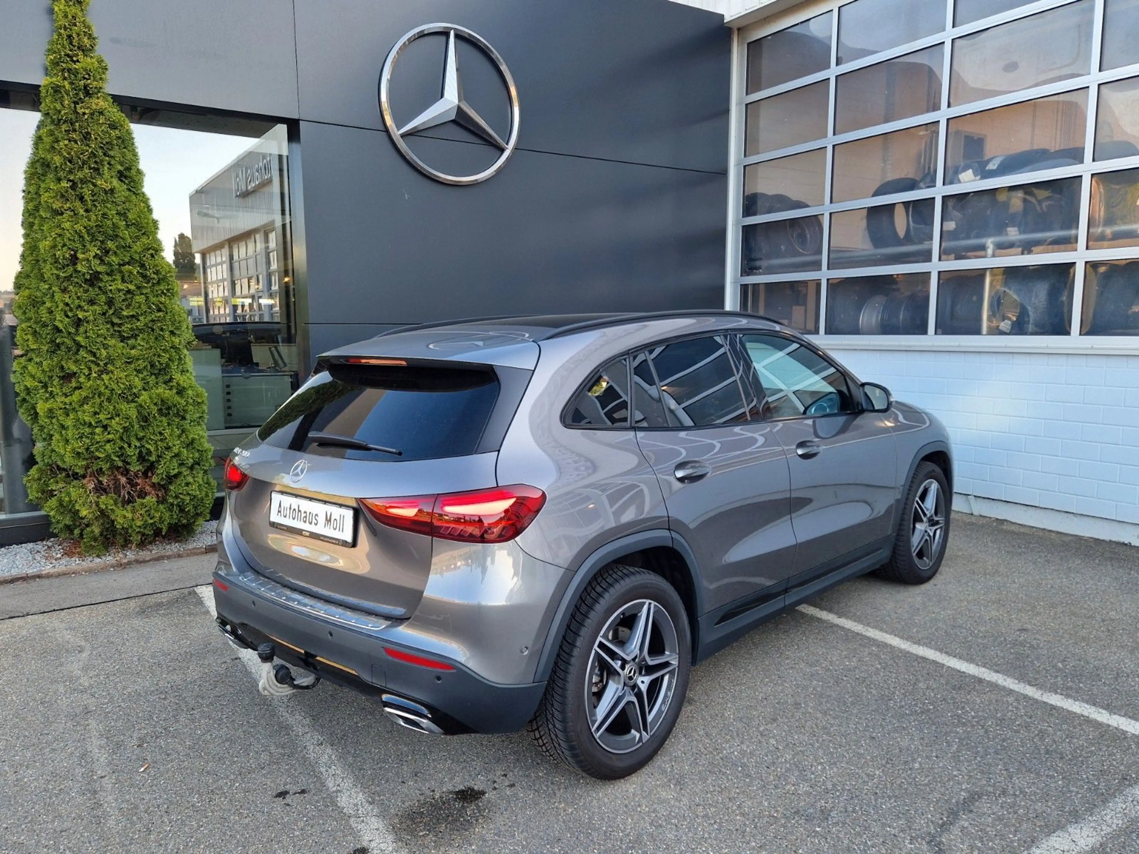 Mercedes-Benz GLA 200 Progressive|AHK|Memo|Pano|360|Easy-P|LED — photo 4