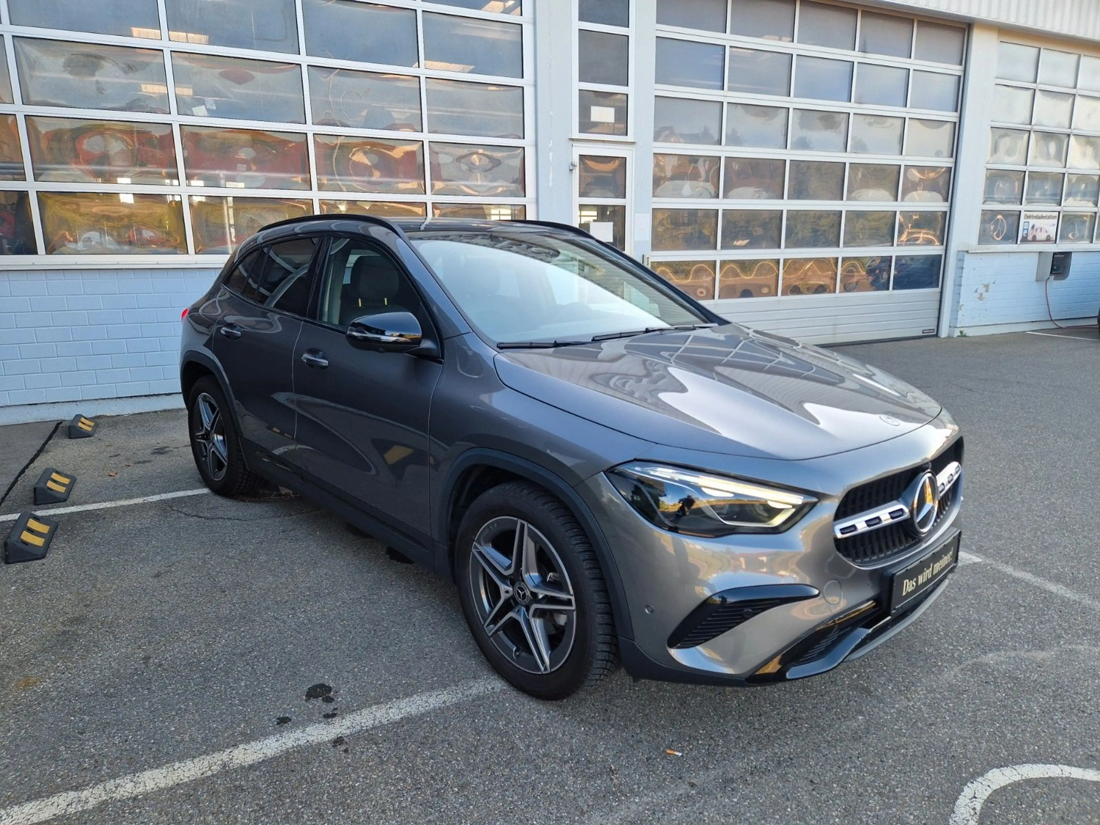 Mercedes-Benz GLA 200 Progressive|AHK|Memo|Pano|360|Easy-P|LED — photo 2