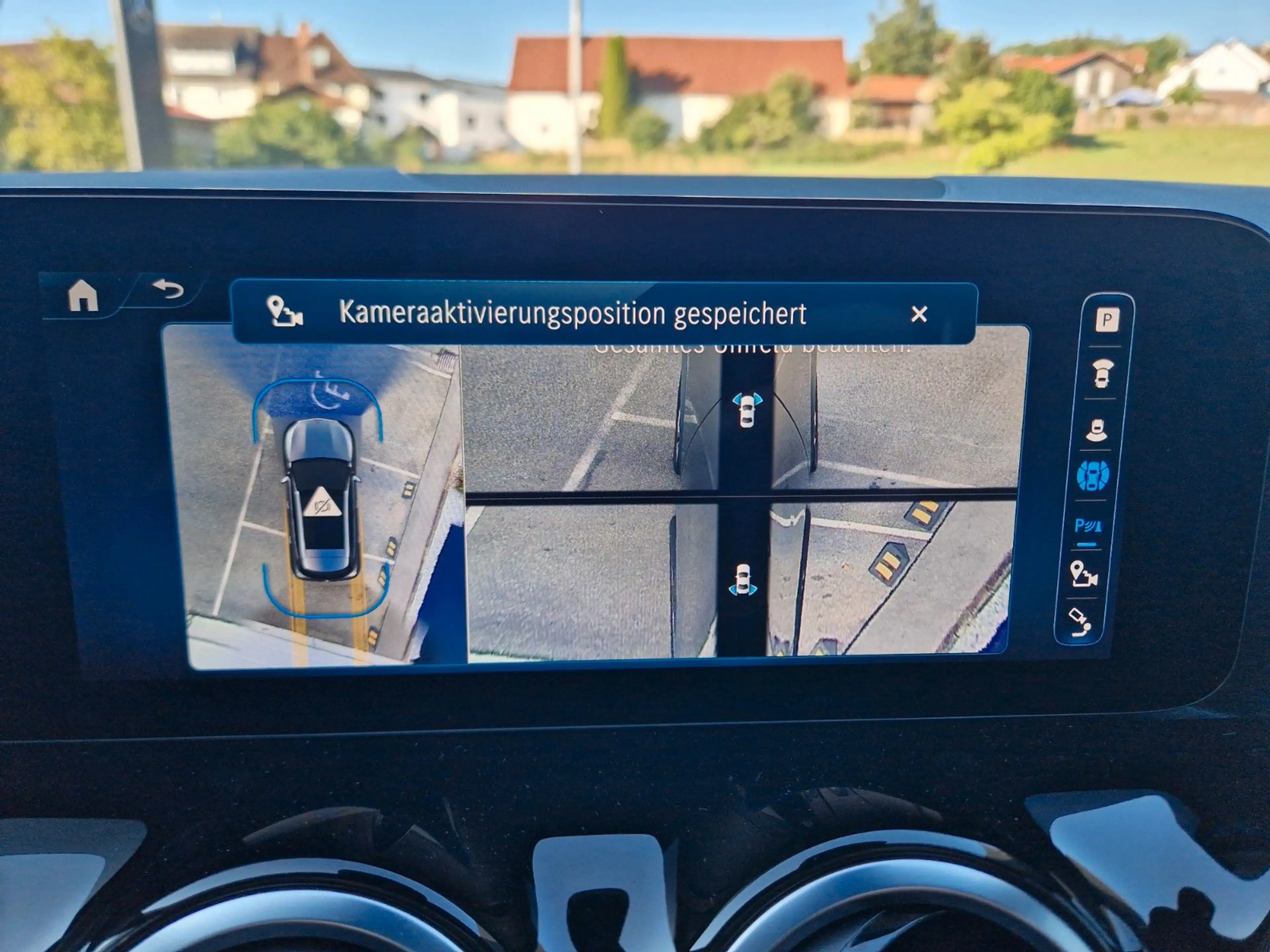 Mercedes-Benz GLA 200 Progressive|AHK|Memo|Pano|360|Easy-P|LED — photo 15