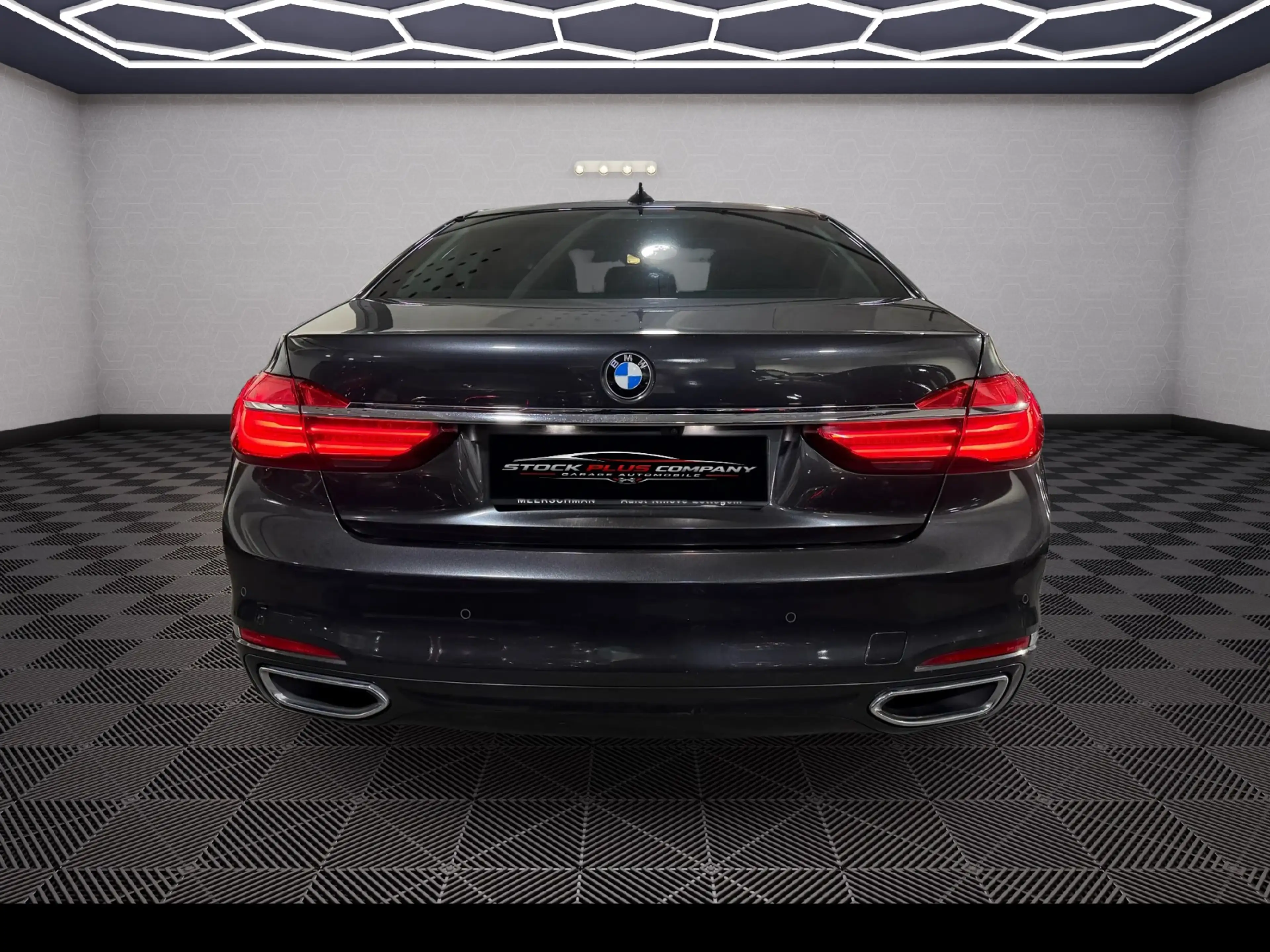 BMW 730 Long 730 dXASL — photo 3