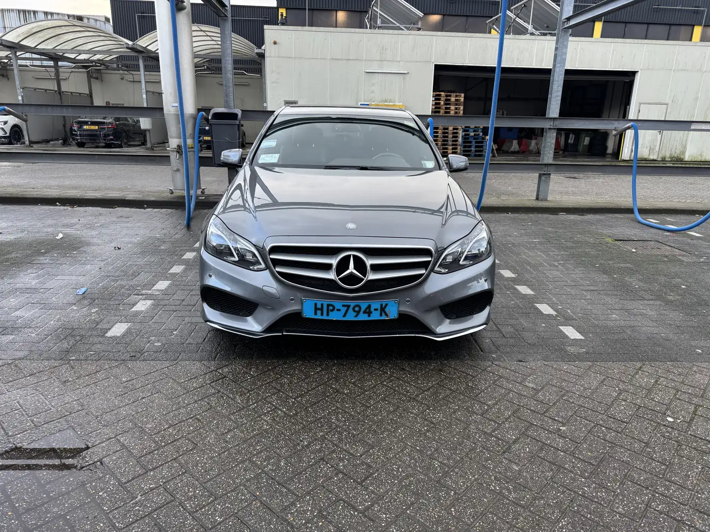 Mercedes-Benz E 220 BT. Edition AMG Grijs - 1