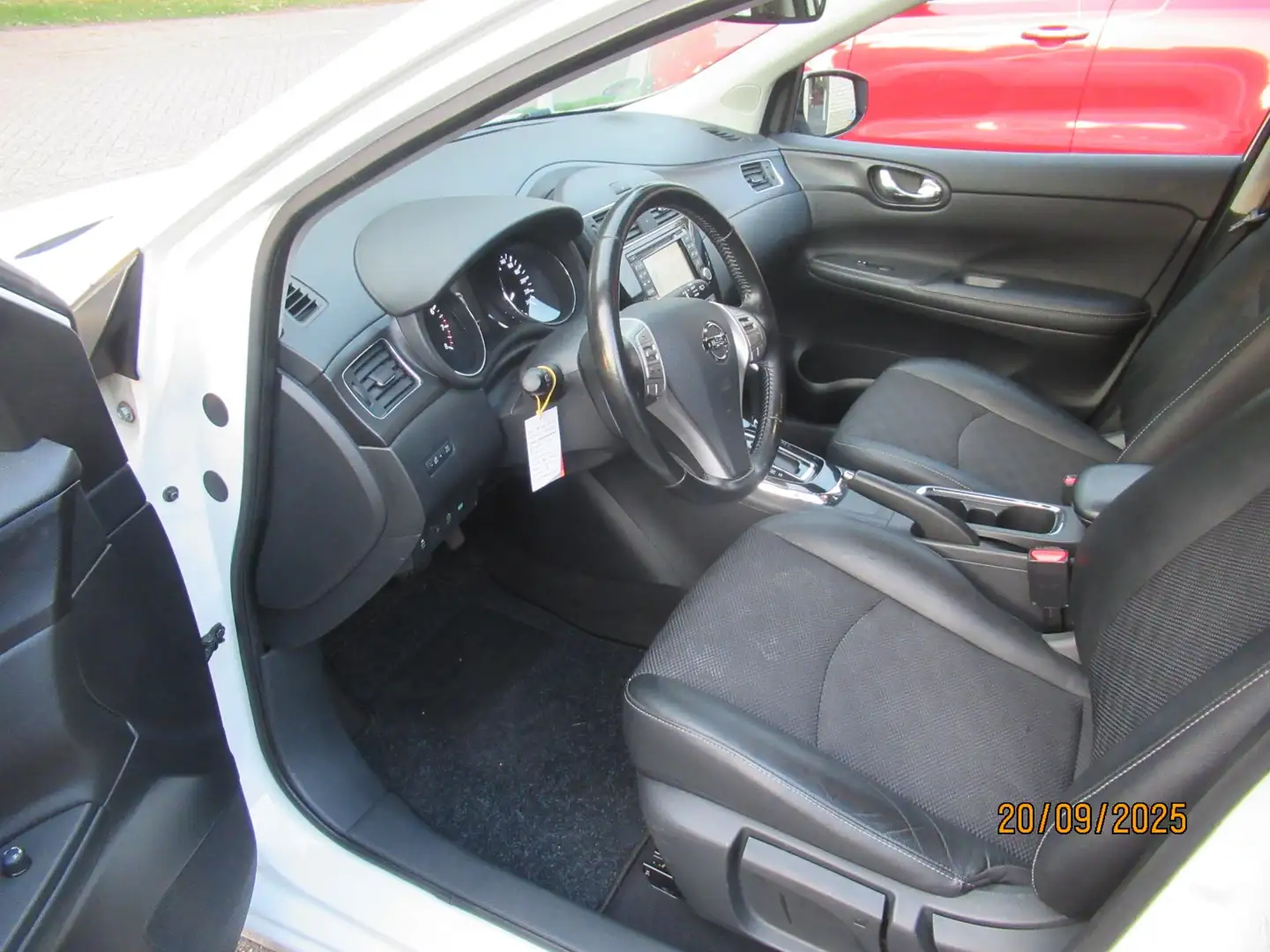 Nissan Pulsar 1.2 DIG-T N-Connecta Wit - 2