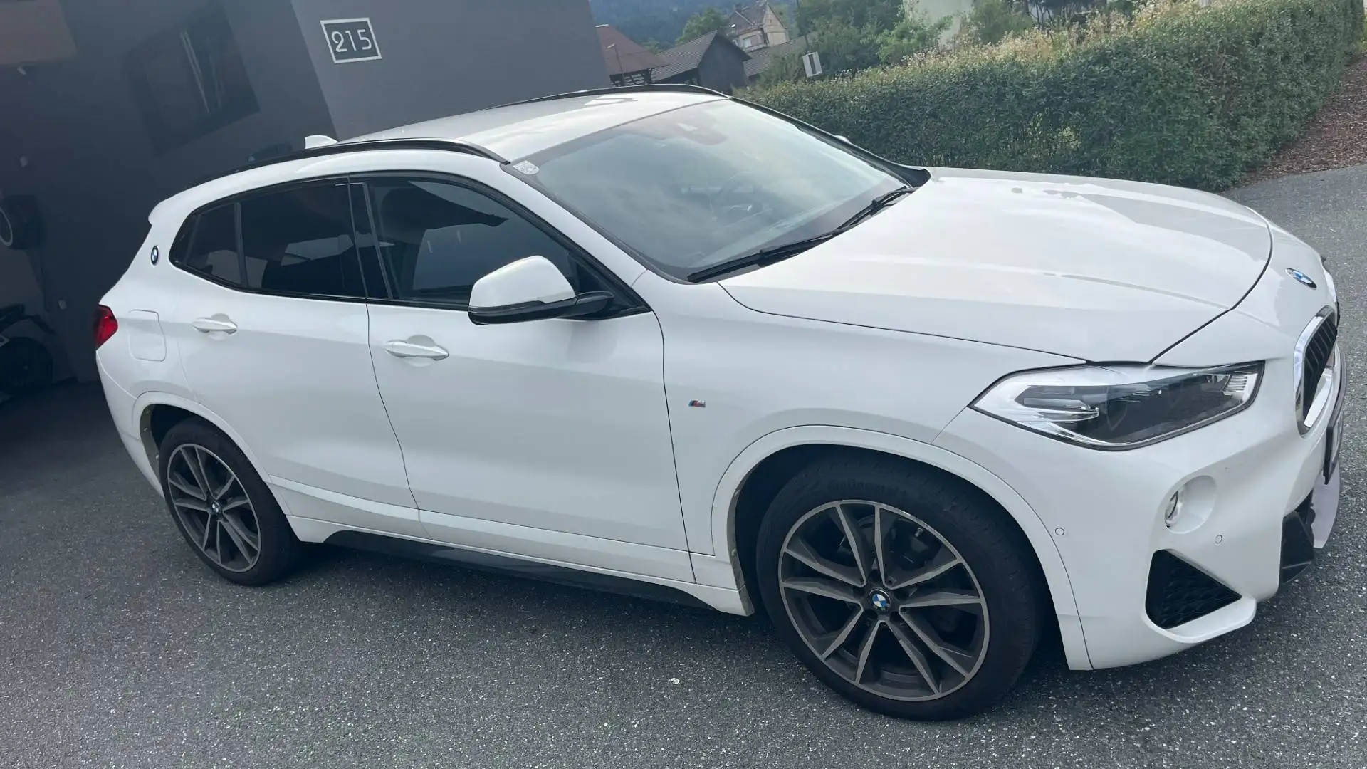 BMW X2 X2 sDrive18i Weiß - 2