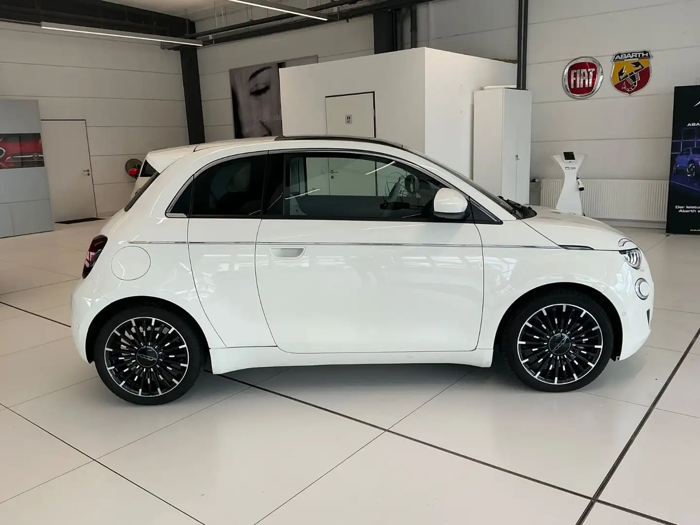 Fiat 500e La Prima by Bocelli 3+1 42 kWh Weiß - 2