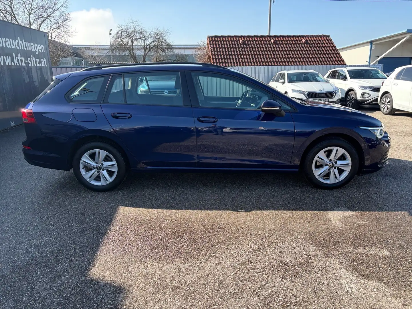 Volkswagen Golf Variant 1,0 eTSI Life DSG | VOLL-LED Blau - 2