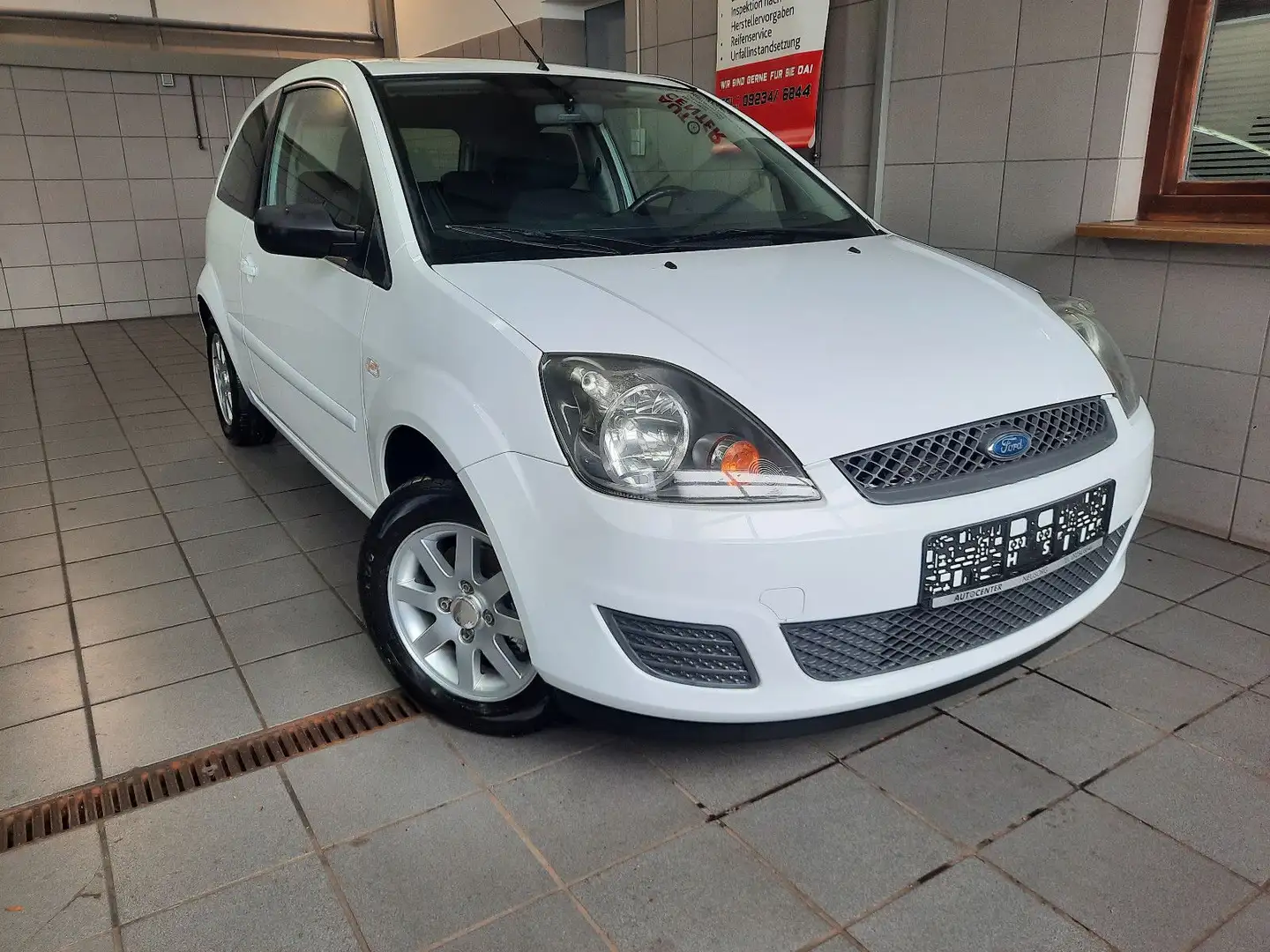 Ford Fiesta Style Alb - 1