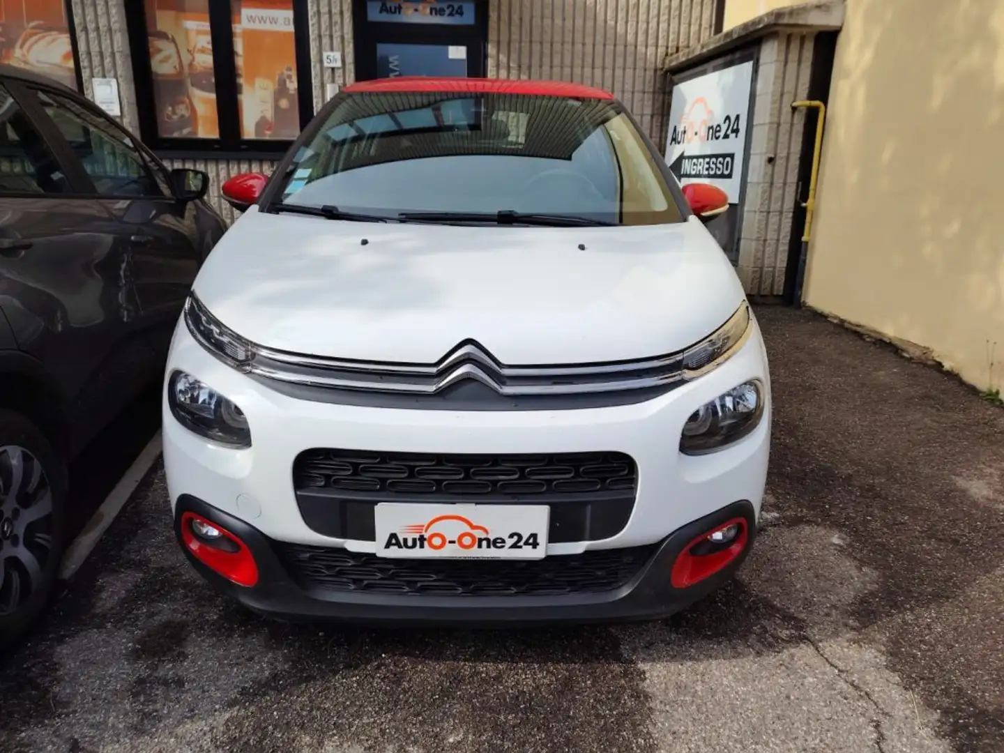 Citroen C3 PureTech 83 S&S Shine PREZZO REALE Bianco - 2