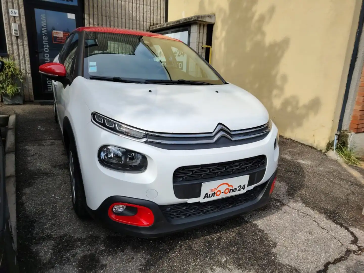 Citroen C3 PureTech 83 S&S Shine PREZZO REALE Bianco - 1