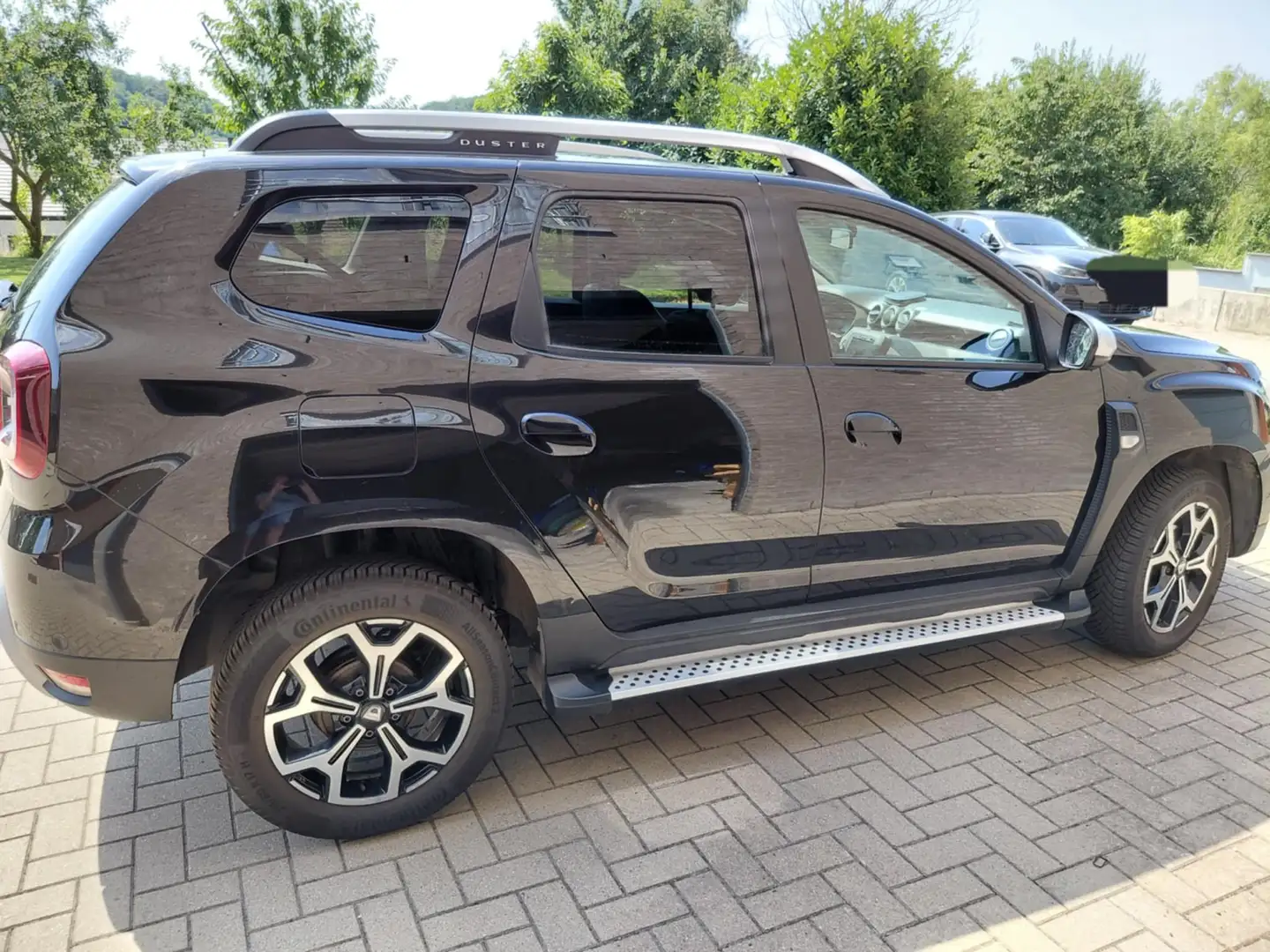 Dacia Duster Noir - 1