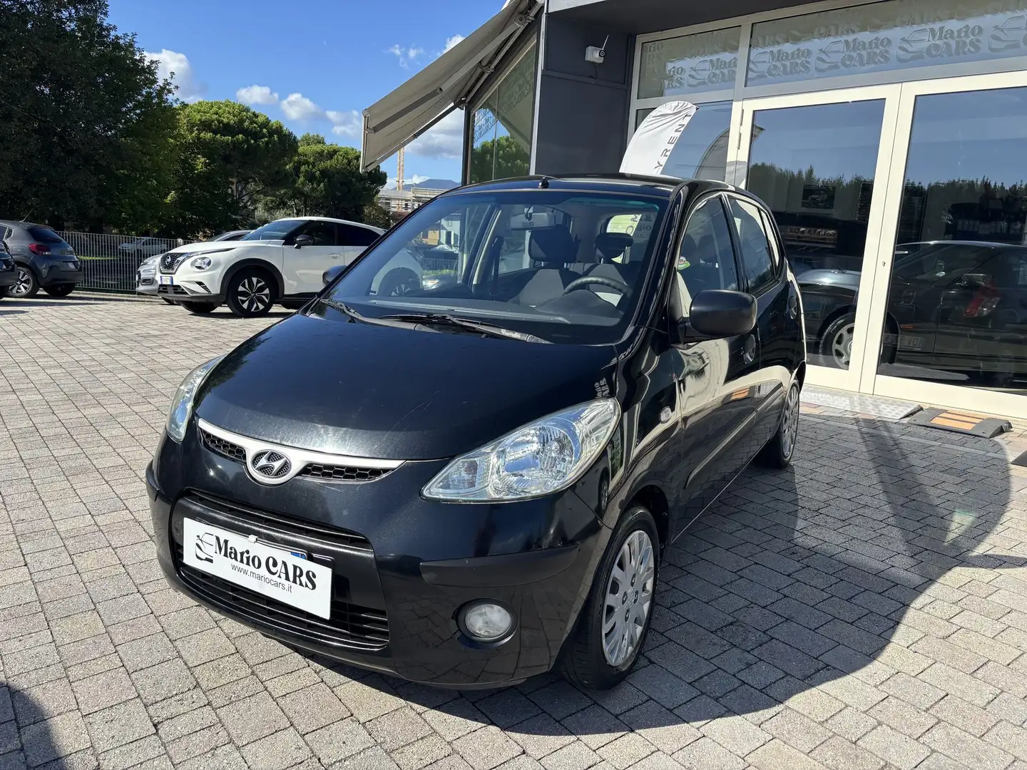Hyundai i10 i10 1.1 12V BlueDrive GPL Style Schwarz - 2