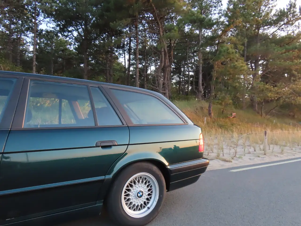BMW 525i Touring handgeschakeld, foto 3