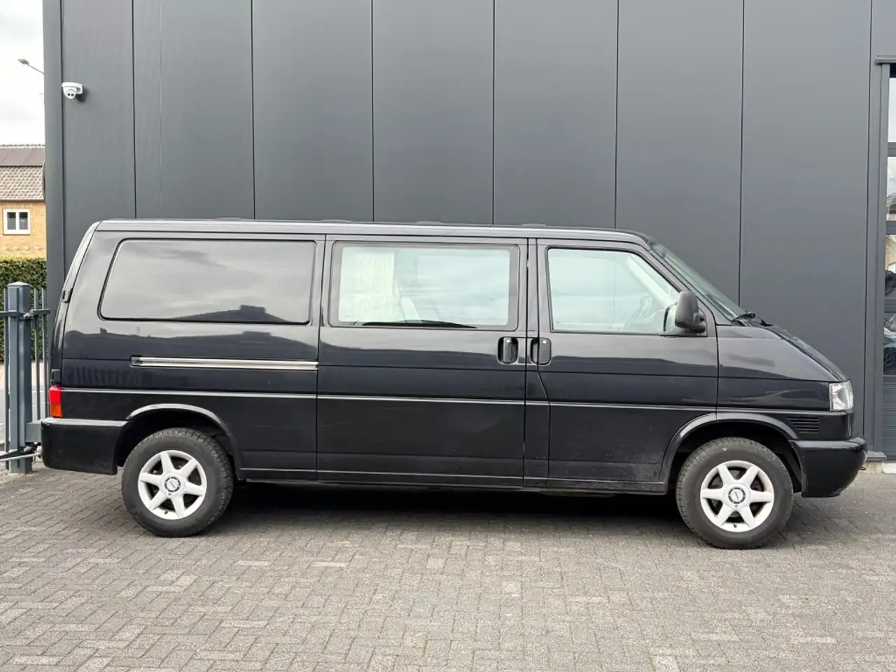 Volkswagen T4 2.5 TDI D.C. L2H1 6-persoons Trekhaak Deurtjes, foto 2