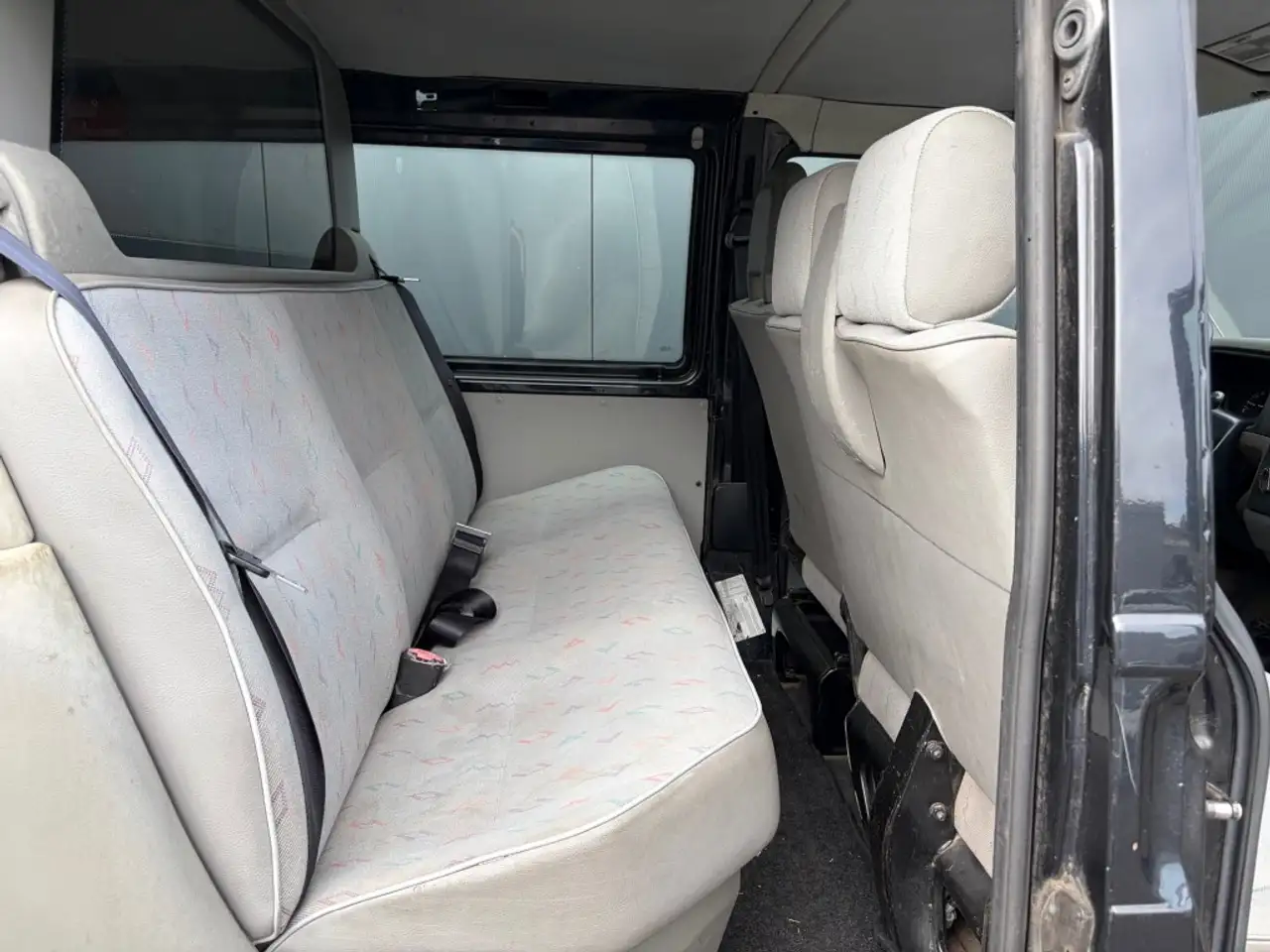 Volkswagen T4 2.5 TDI D.C. L2H1 6-persoons Trekhaak Deurtjes, foto 4