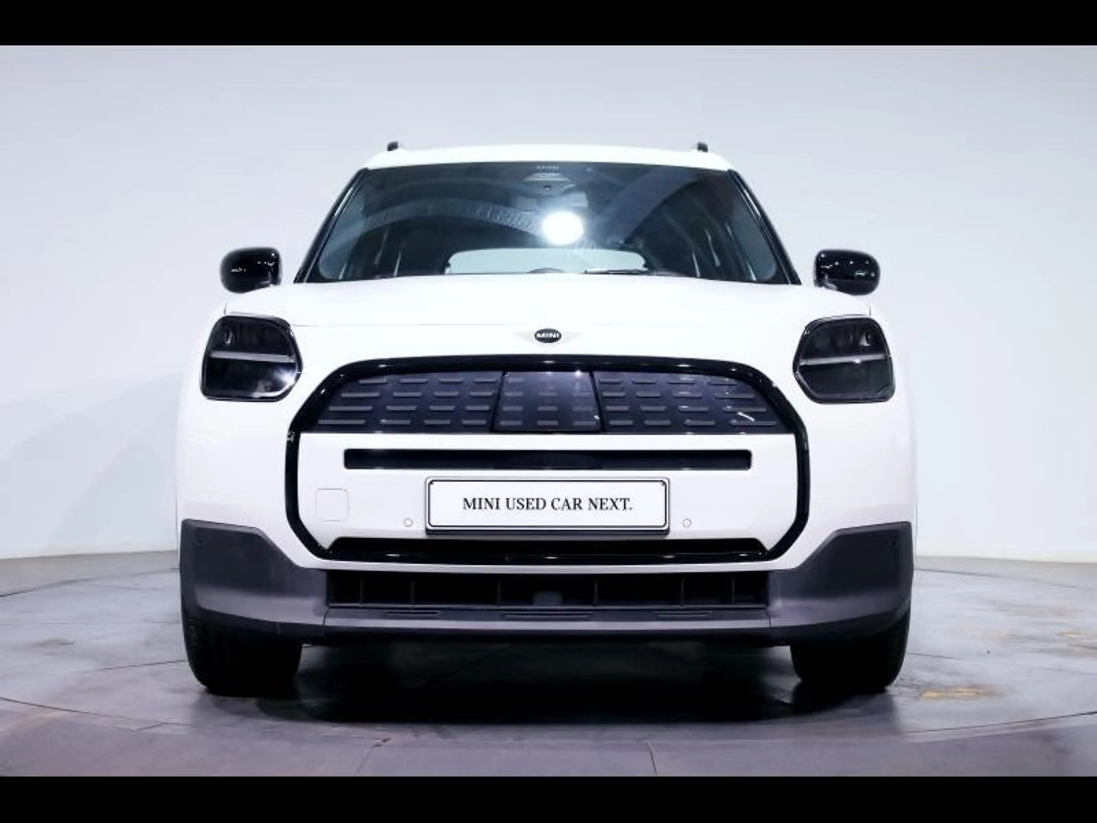 MINI Countryman E — photo 2