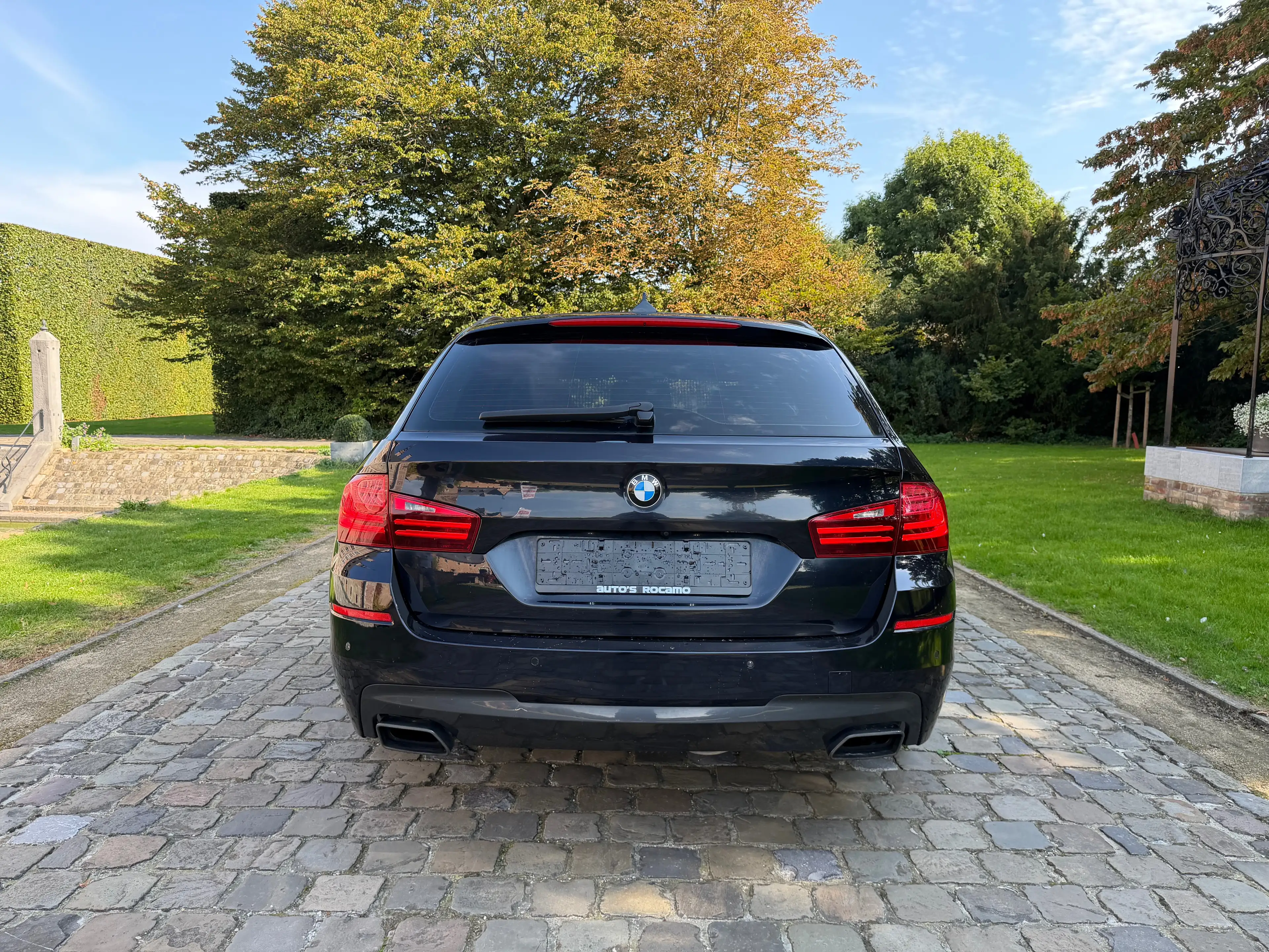 BMW M550 d xDrive LCI *FULL LED*PANO*HUD*H&K*SOFT CLOSE*EURO6b*381 PK*FULL OPTION — photo 7