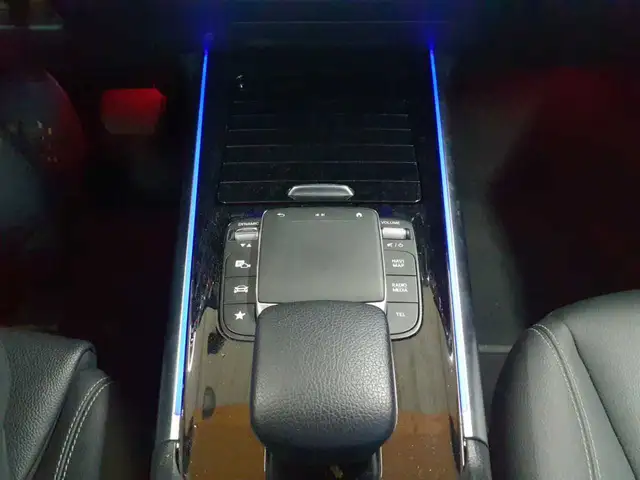 Mercedes-Benz Eqa view 10