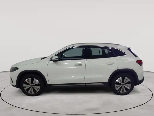 Mercedes-Benz Eqa view 6